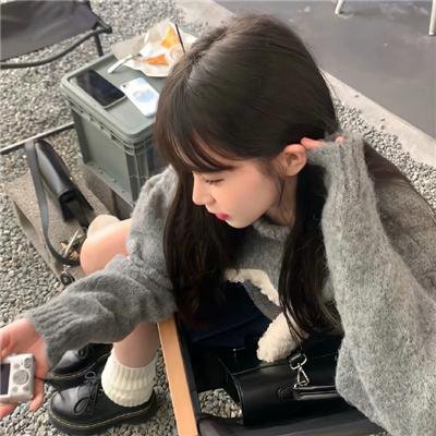 猎杀星期一海报